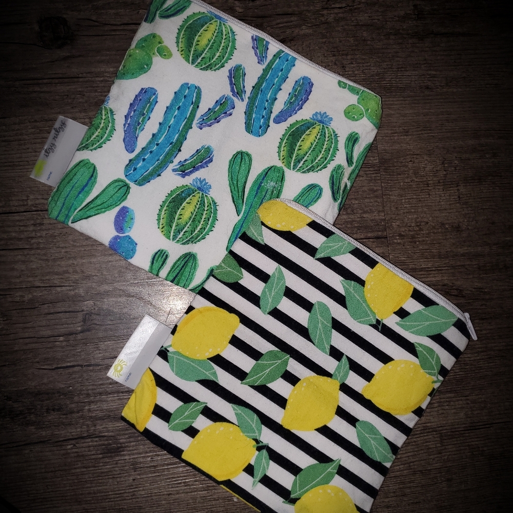 X2 EUC/NWOT itzy ritzy 7x7 snack size PUL wet/dry bags